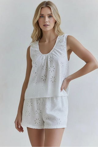 Taline White Embroidered Shorts Shorts Du Soleil