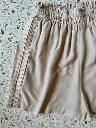 Marlie Heart Shorts - Beige shorts MIRACLE