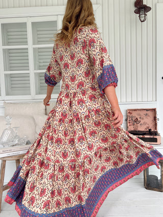 Sinade Maxi - Cream/Pink/Purple Dresses Jaase