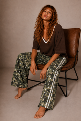 Knit Brown Tee With Contrast V Tops Ebby and I