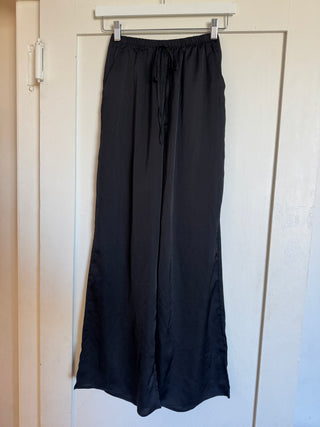 Vana Black Satin Wide leg Pants - By Frankie Bottoms BY FRANKIE