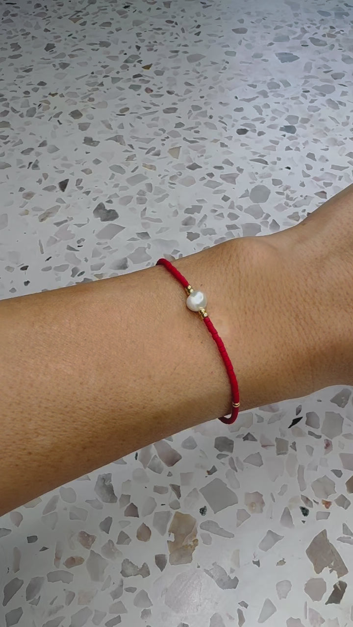 Handmade Freshwater Pearl Bracelet - Red/White jewellery Sage Collective
